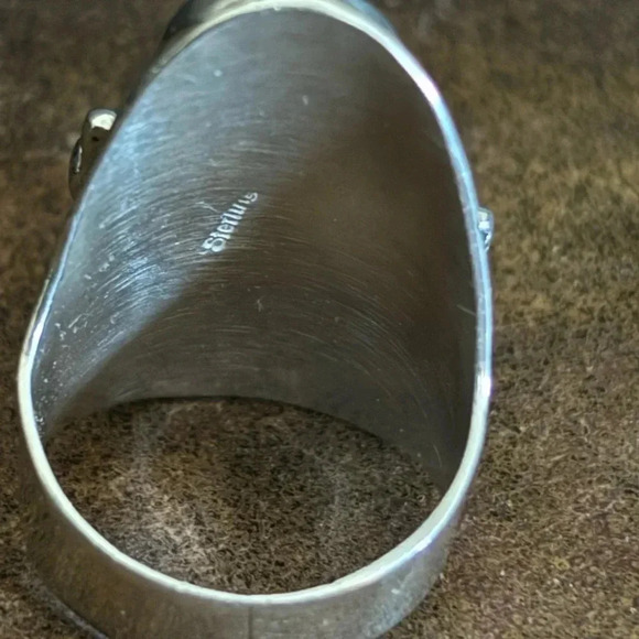 Storyteller sterling silver ring - Picture 5 of 5